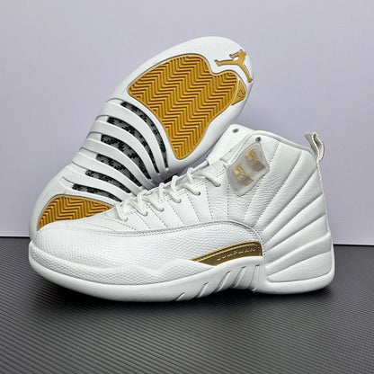12 PURE WHITE