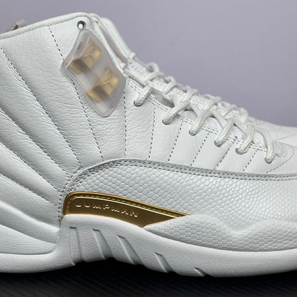 12 PURE WHITE