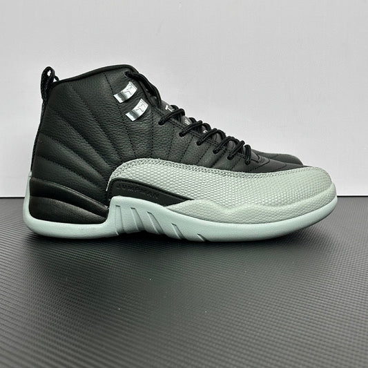 12 Fog Grey Black