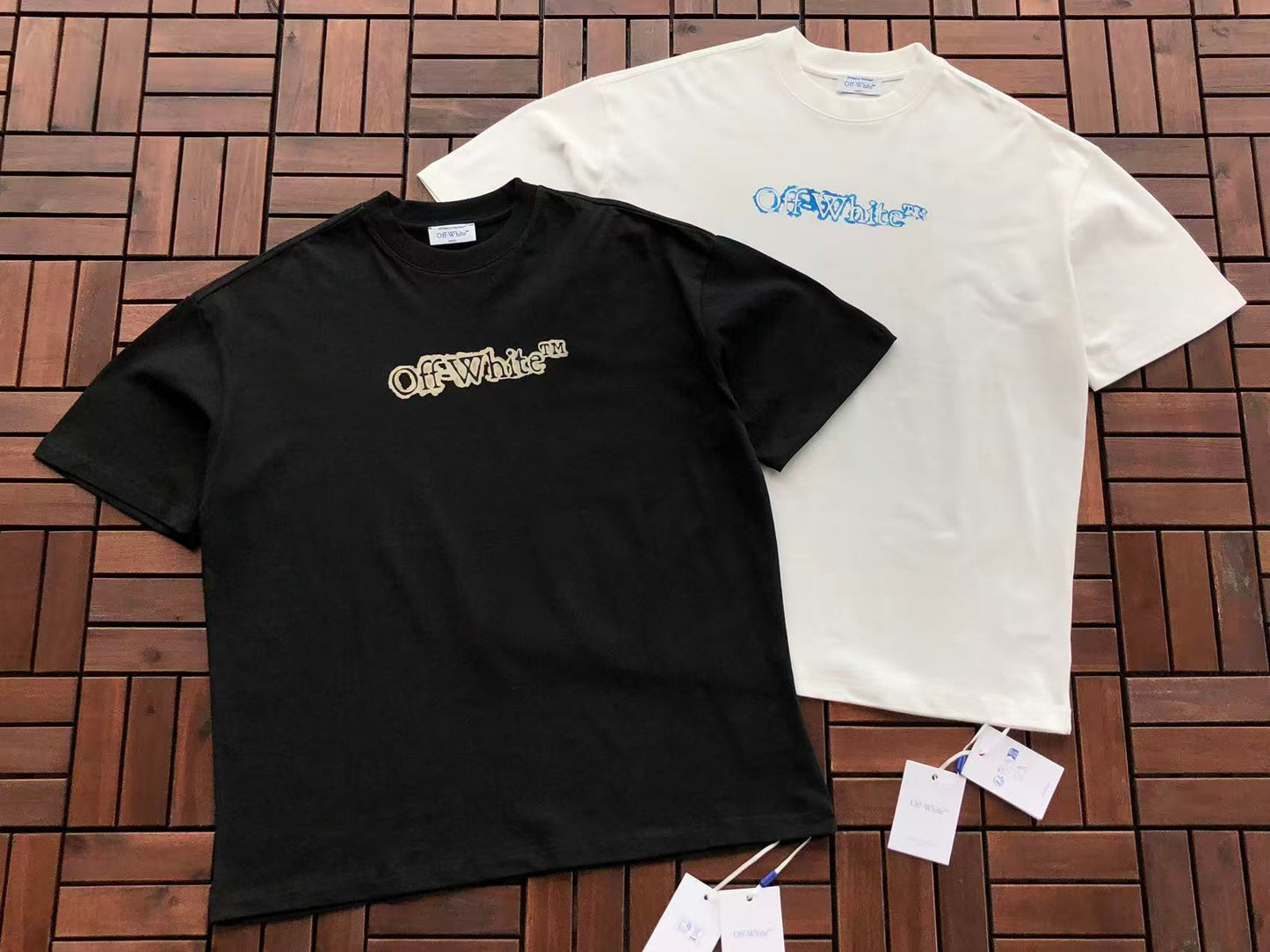 T-shirt Off