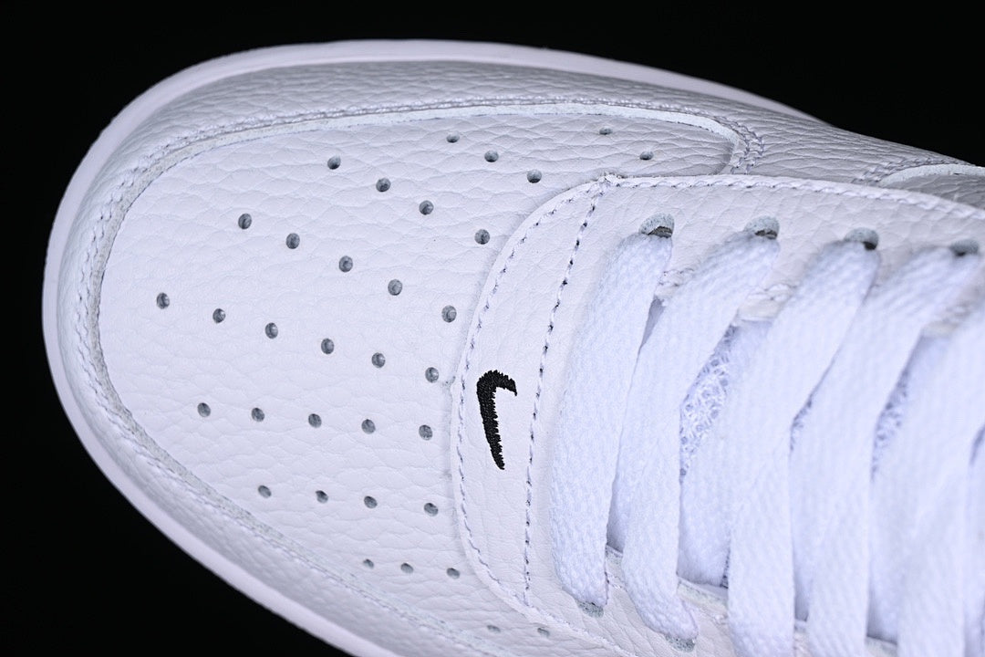 AF1 WHITE/BLACK