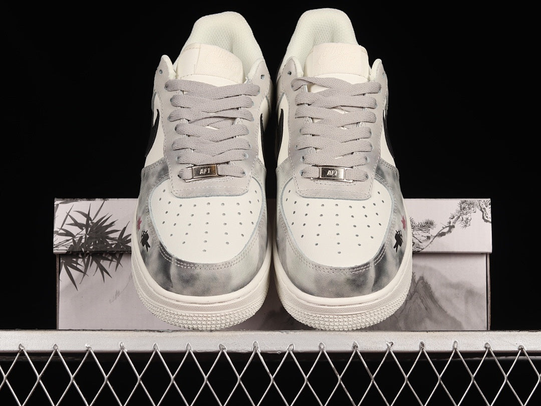 AF1