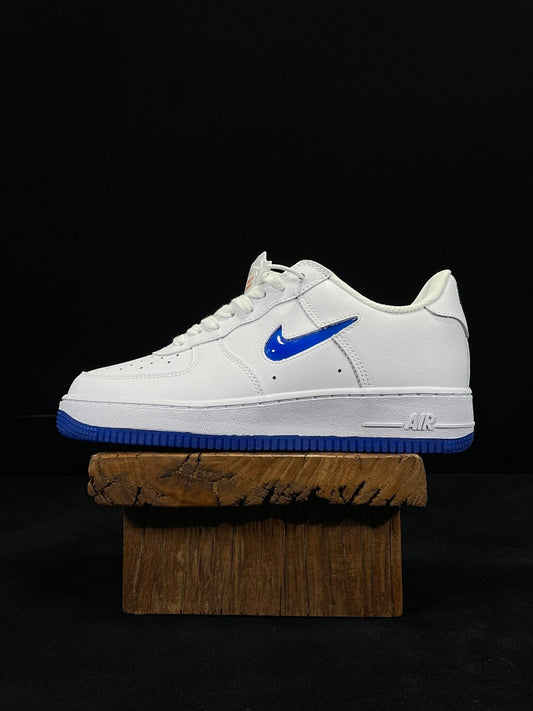 AF1