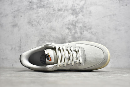 AF1