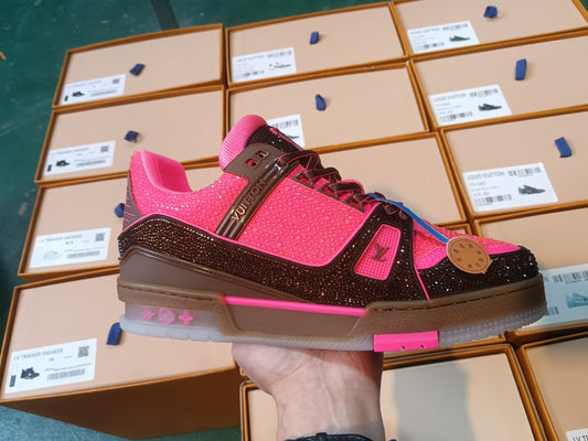 Trainer Pink and Brow Crystal