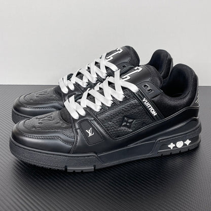 Trainer Black