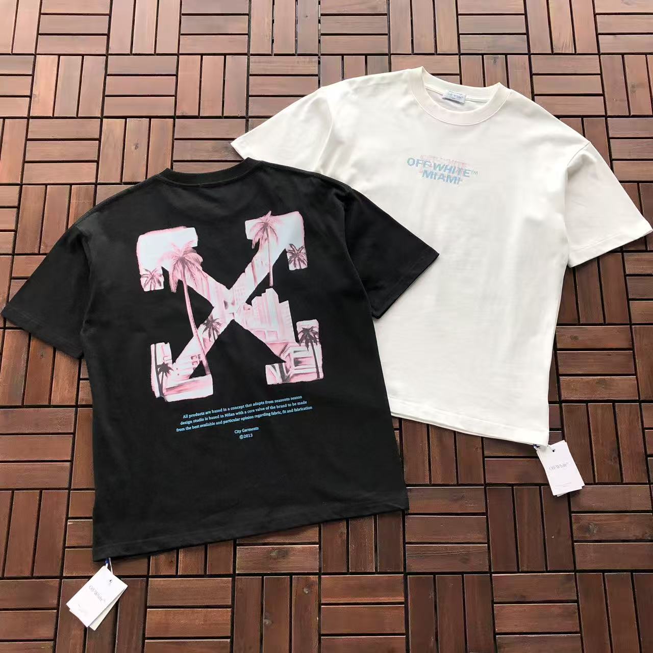 T-shirt Off