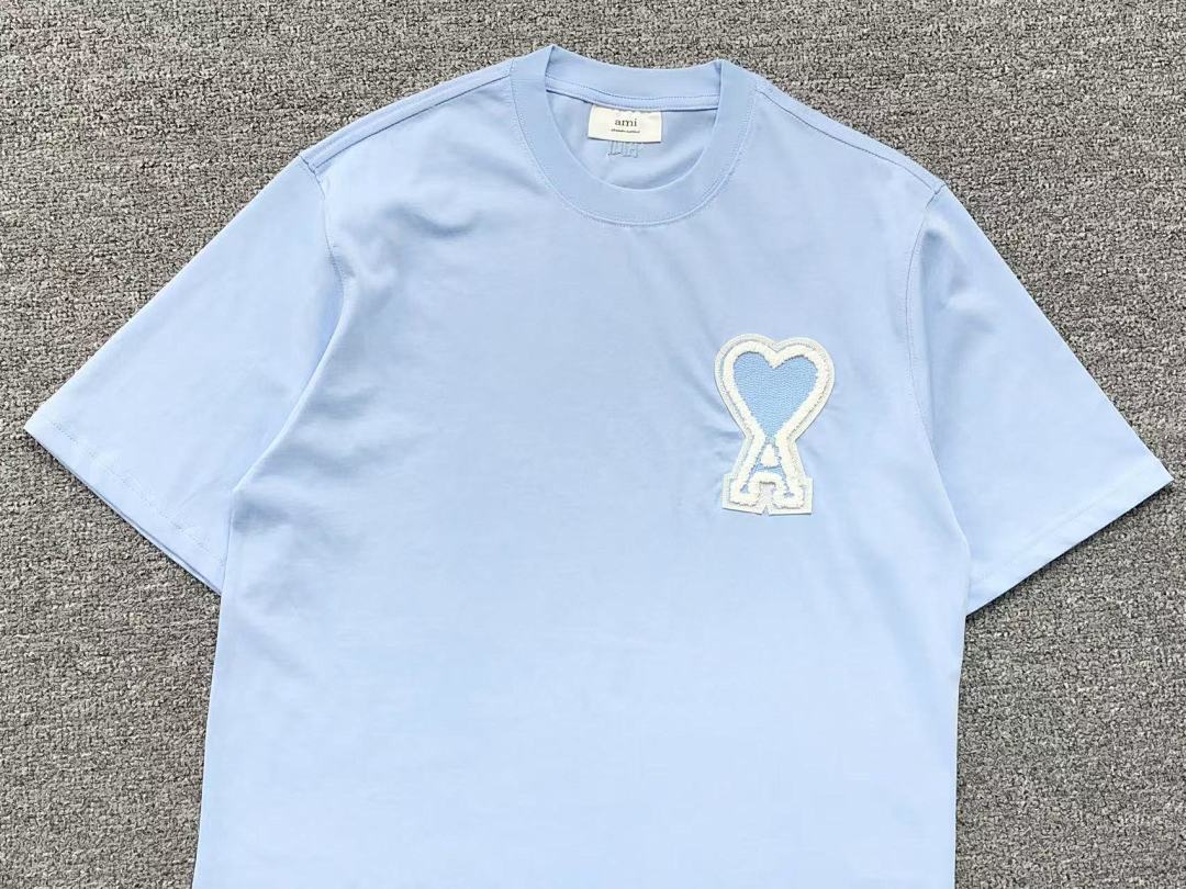 T-Shirts Ami Paris