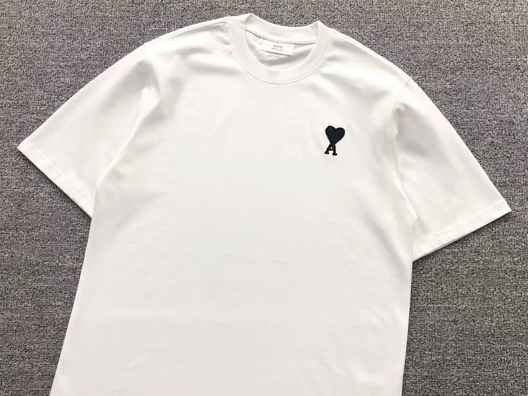 T-Shirts Ami Paris