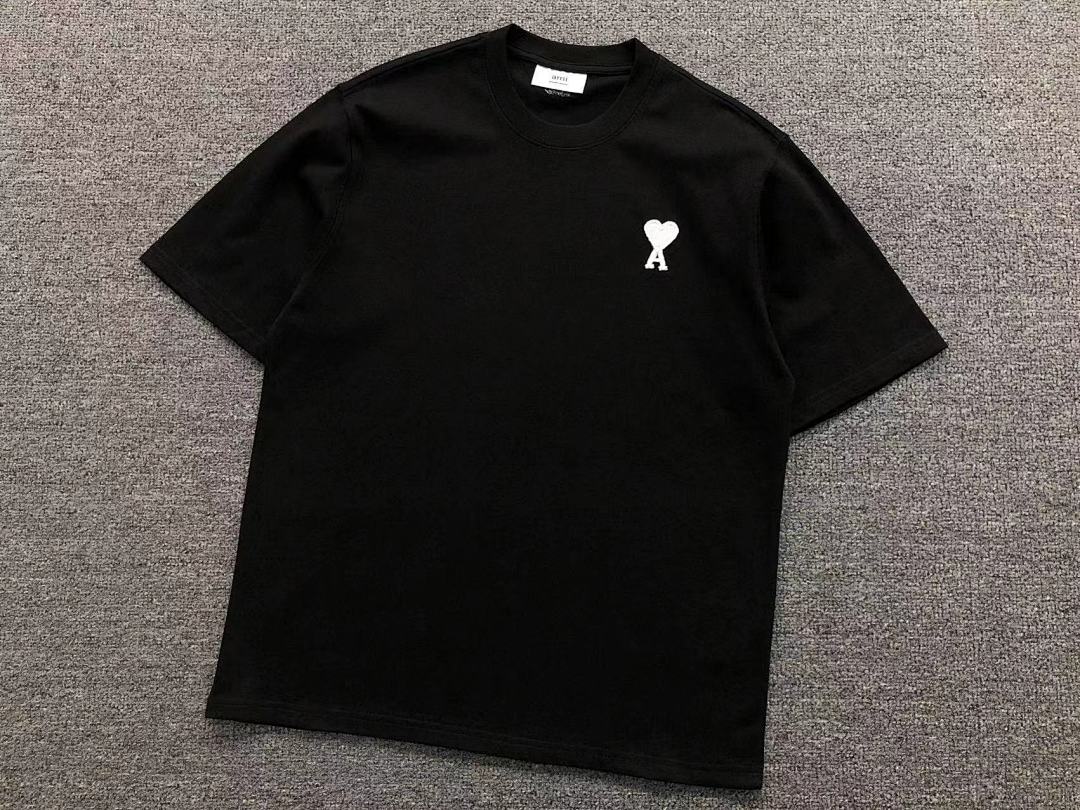 T-Shirts Ami Paris