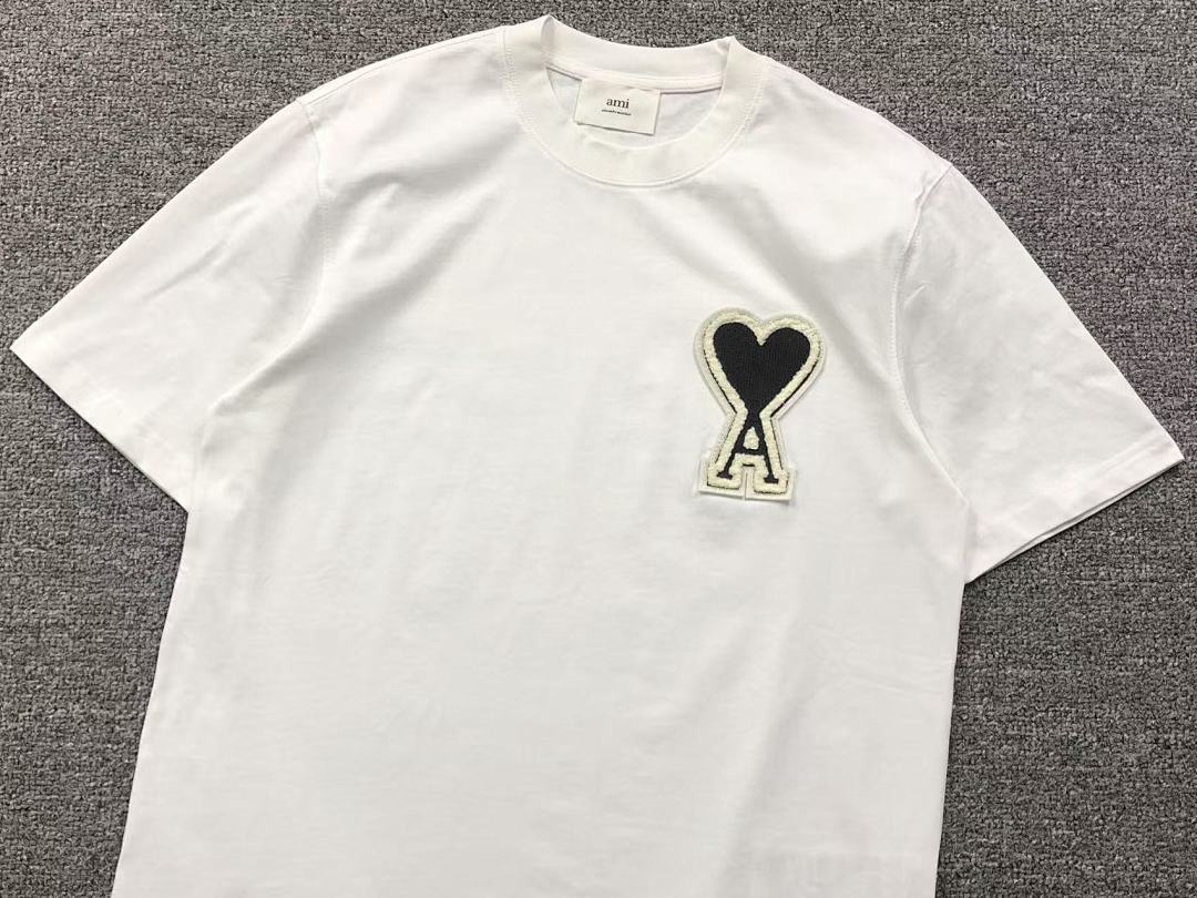 T-Shirts Ami Paris
