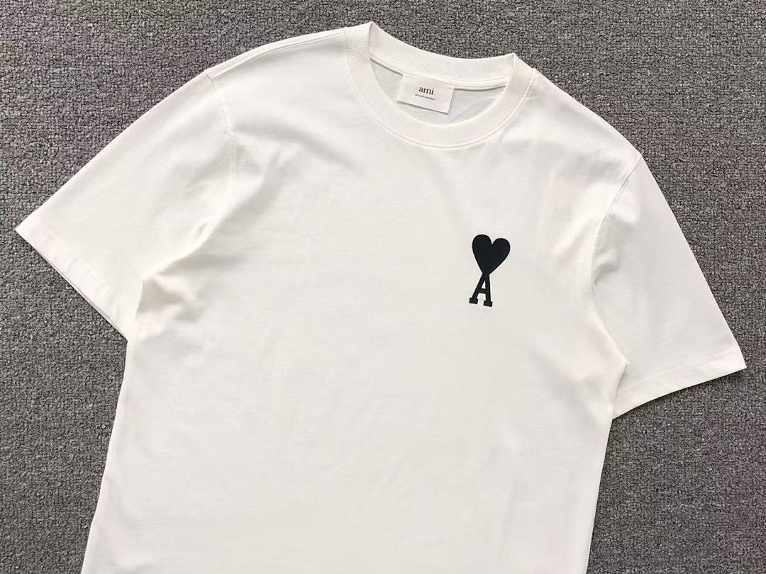 T-Shirts Ami Paris