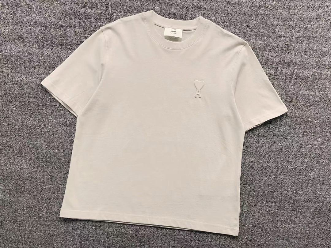 T-Shirts Ami Paris
