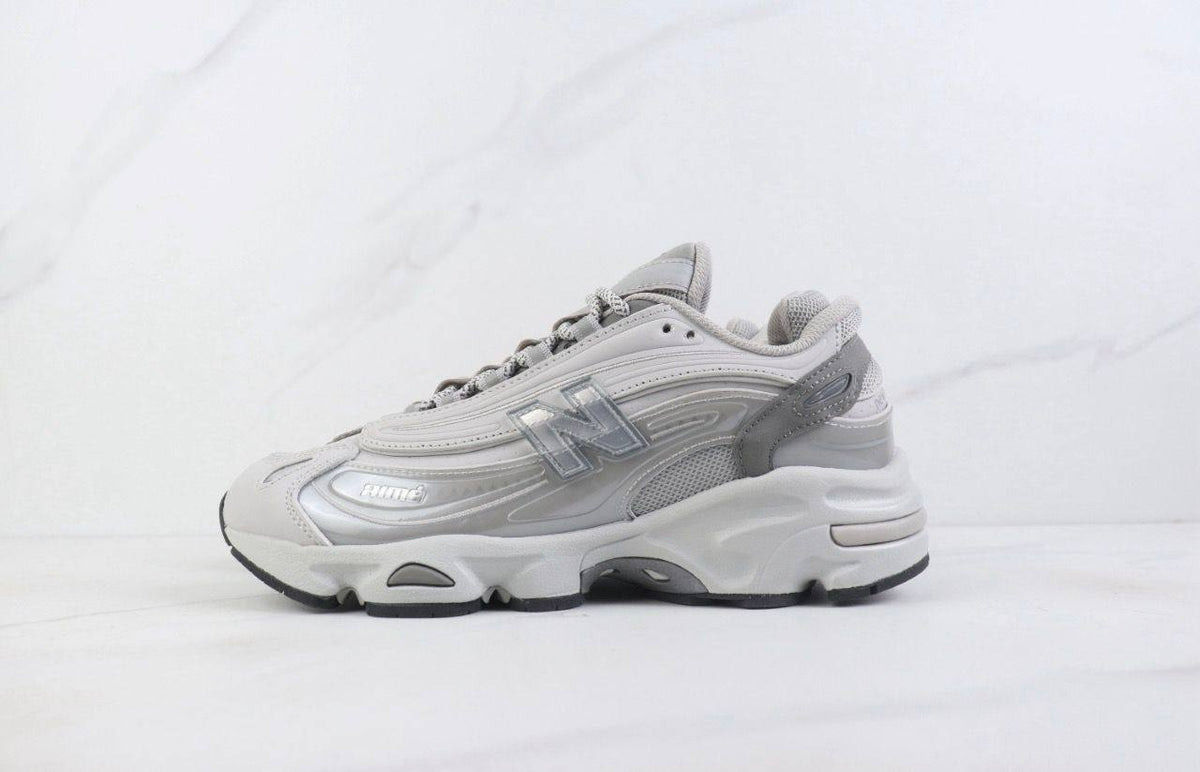 1000 White