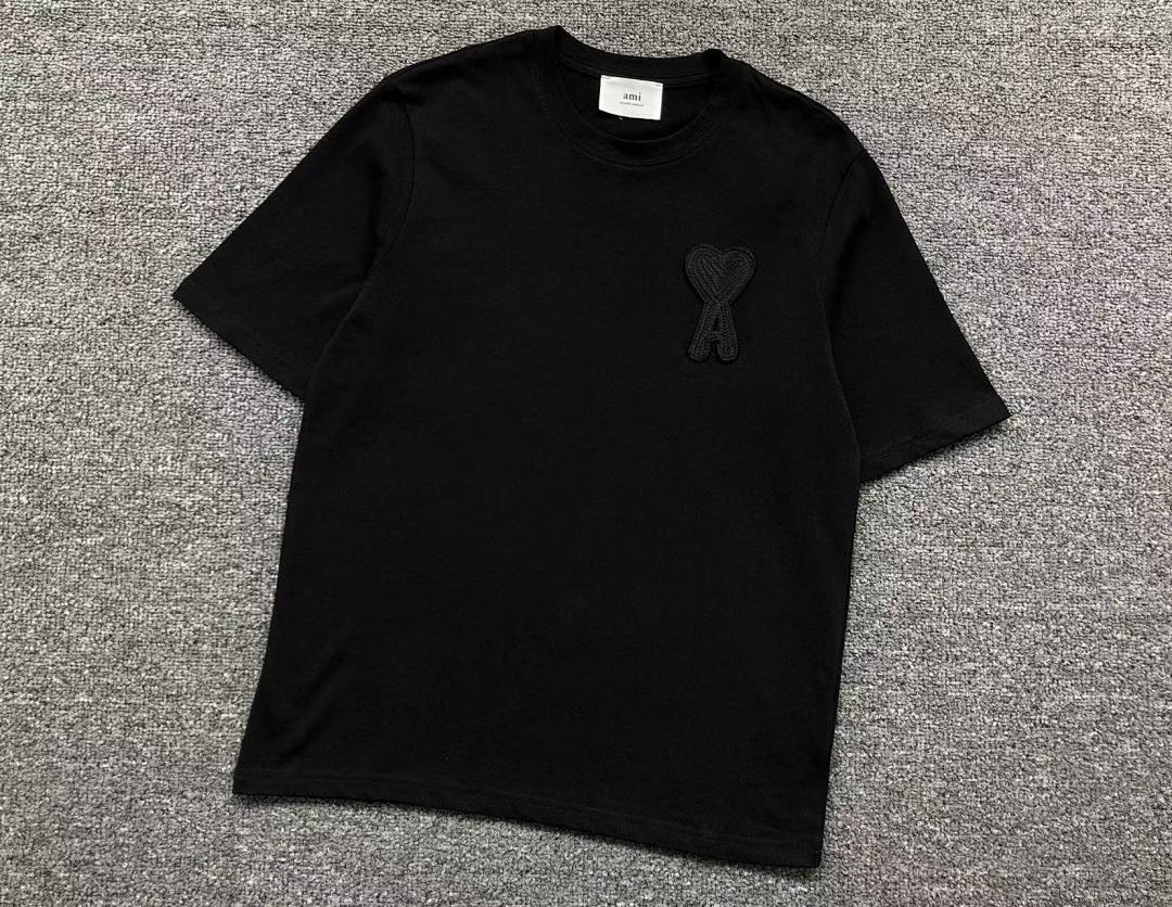 T-Shirts Ami Paris