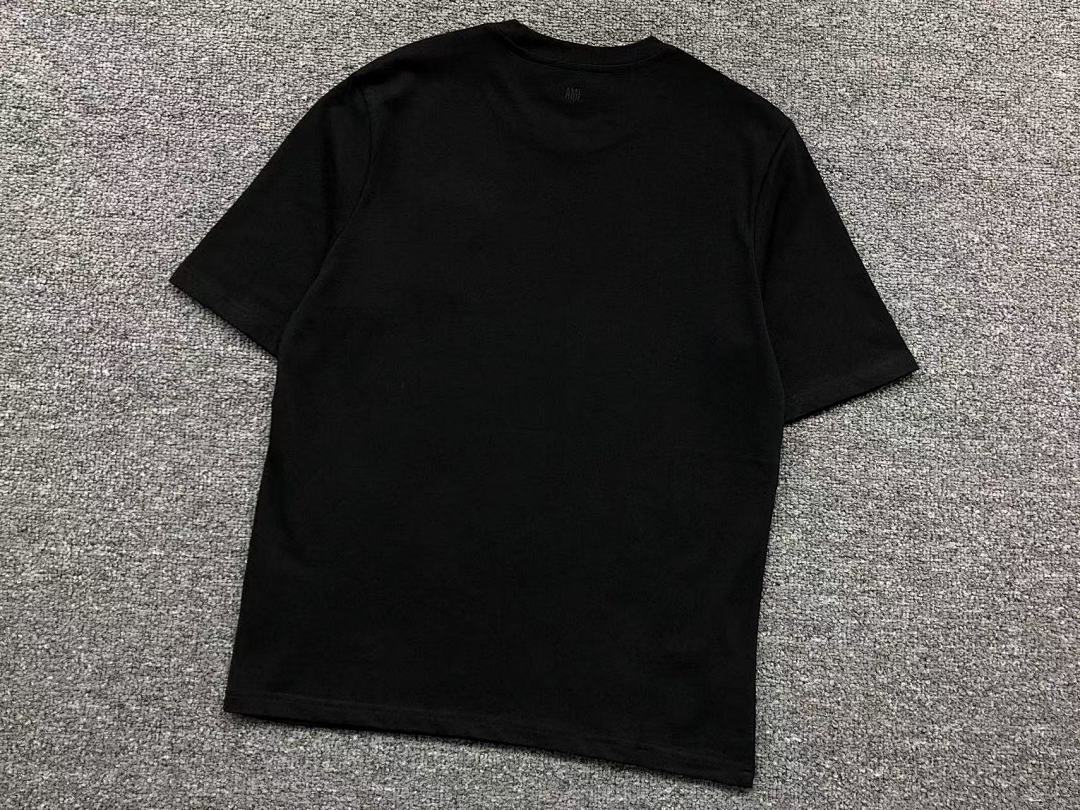 T-Shirts Ami Paris