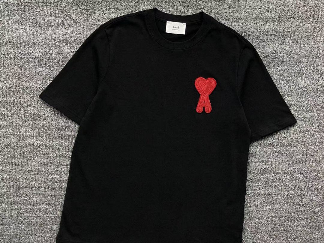 T-Shirts Ami Paris