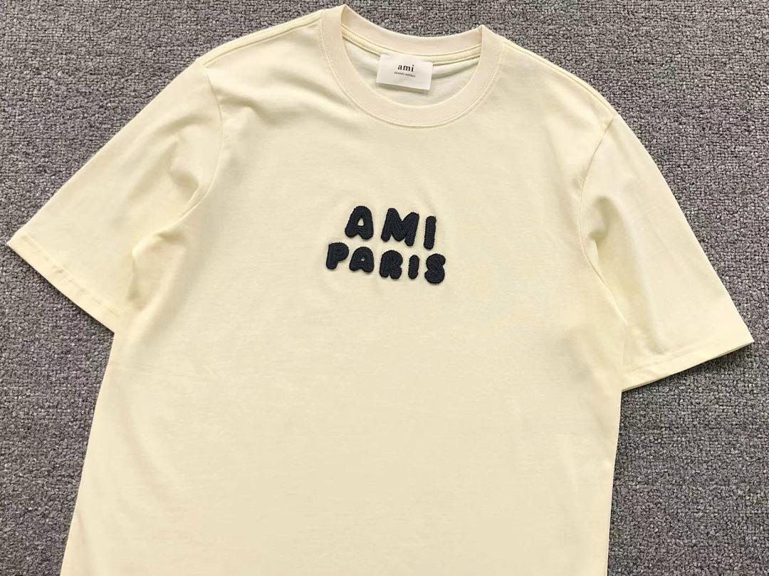 T-Shirts Ami Paris