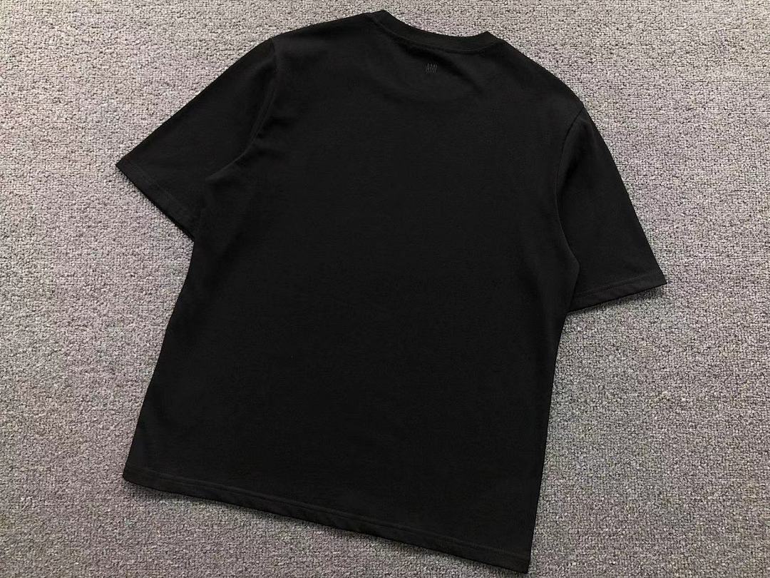 T-Shirts Ami Paris