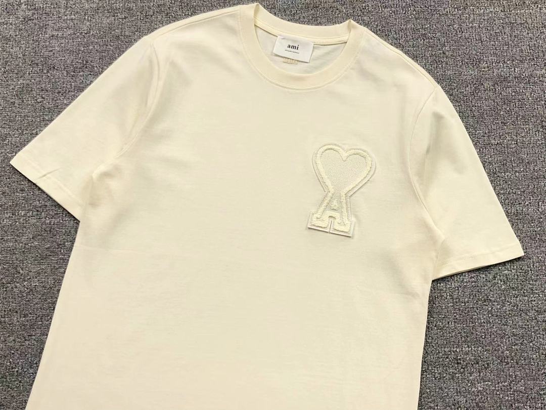 T-Shirts Ami Paris