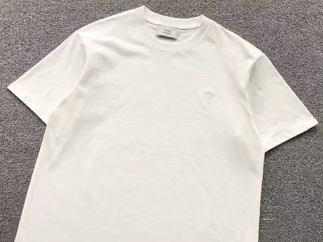 T-Shirts Ami Paris