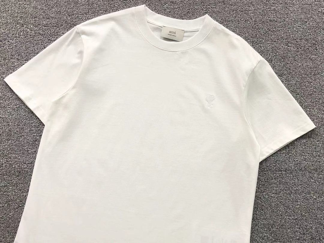 T-Shirts Ami Paris