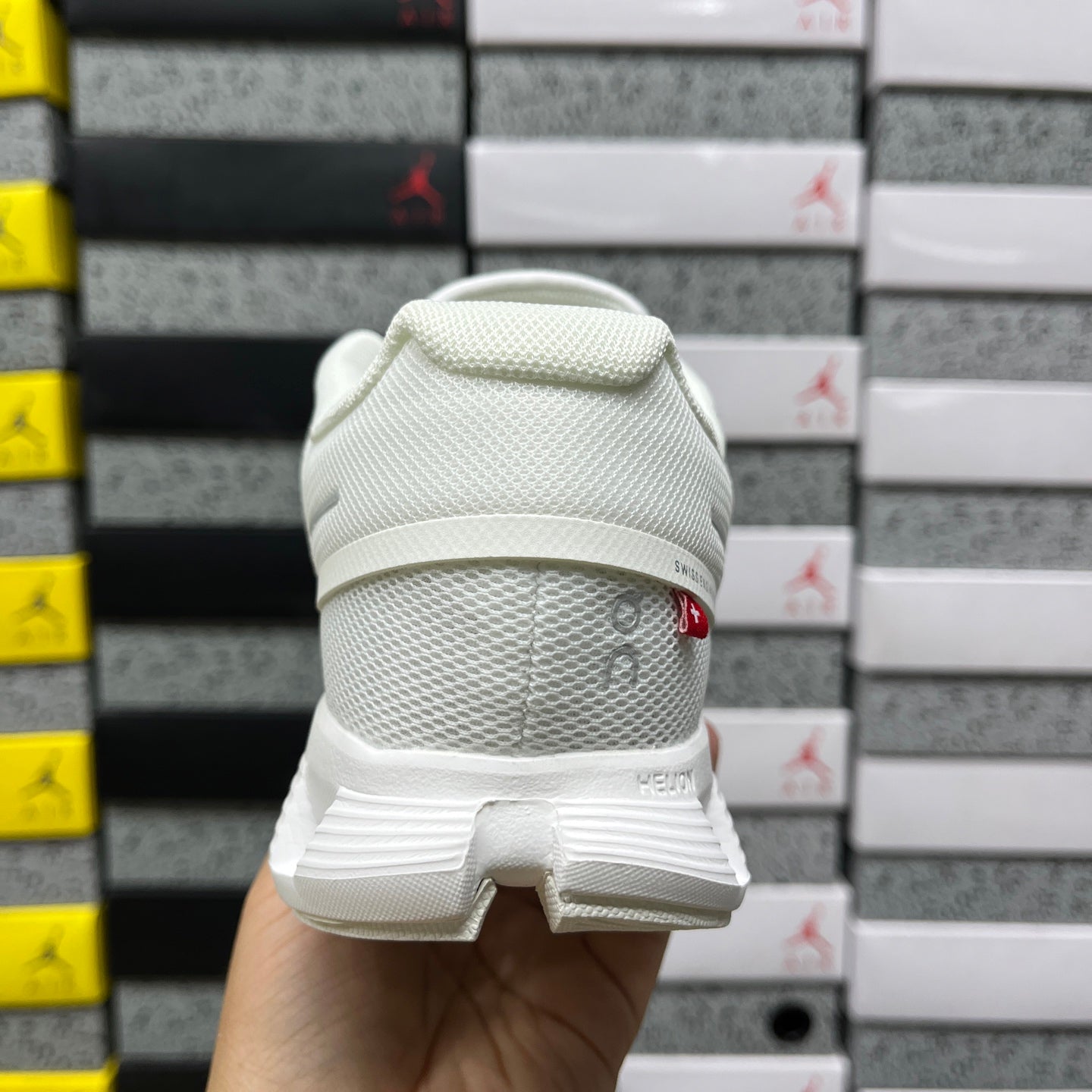 Cloud 5 Undyed White