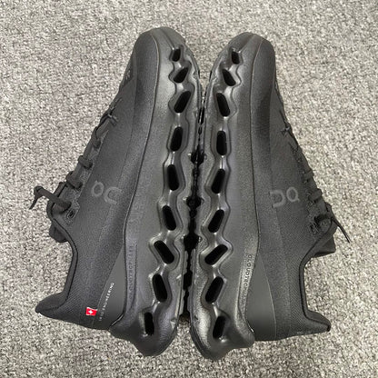 On Running Cloudtilt Remix Triple Black
