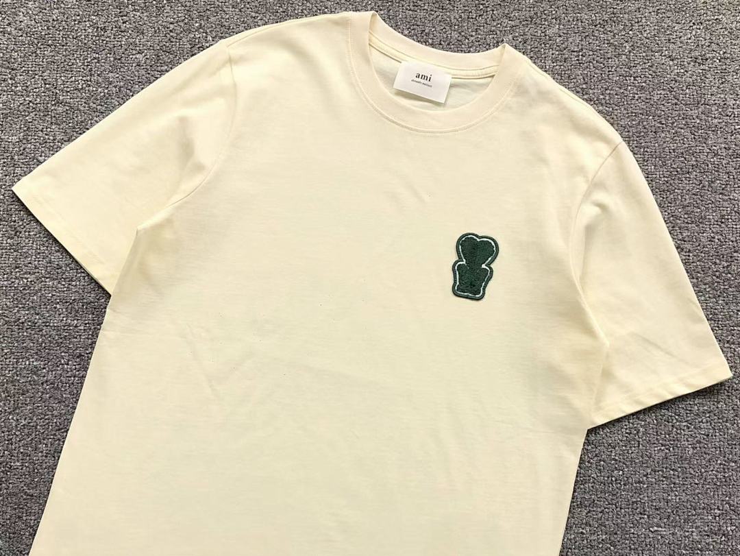 T-Shirts Ami Paris