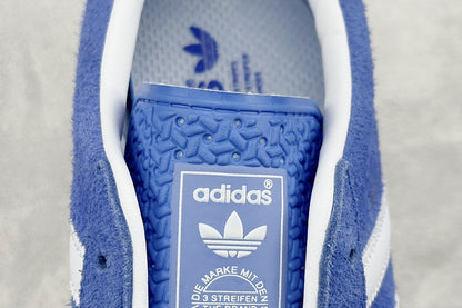 Spezial Blue and White