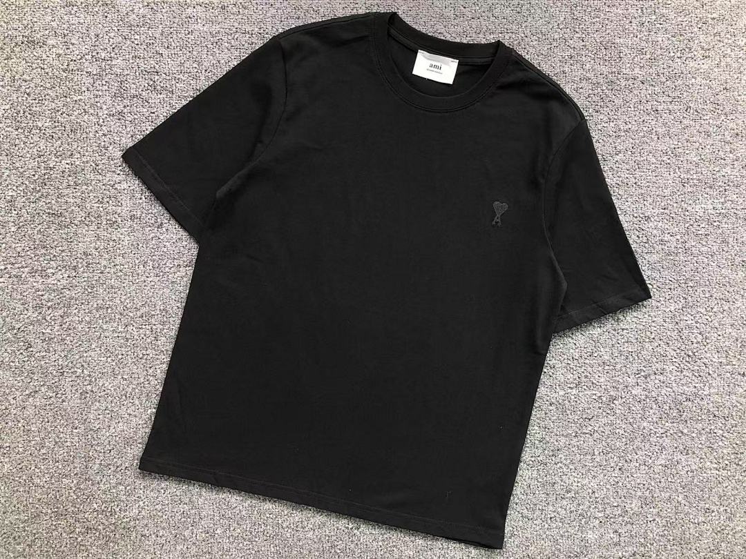 T-Shirts Ami Paris