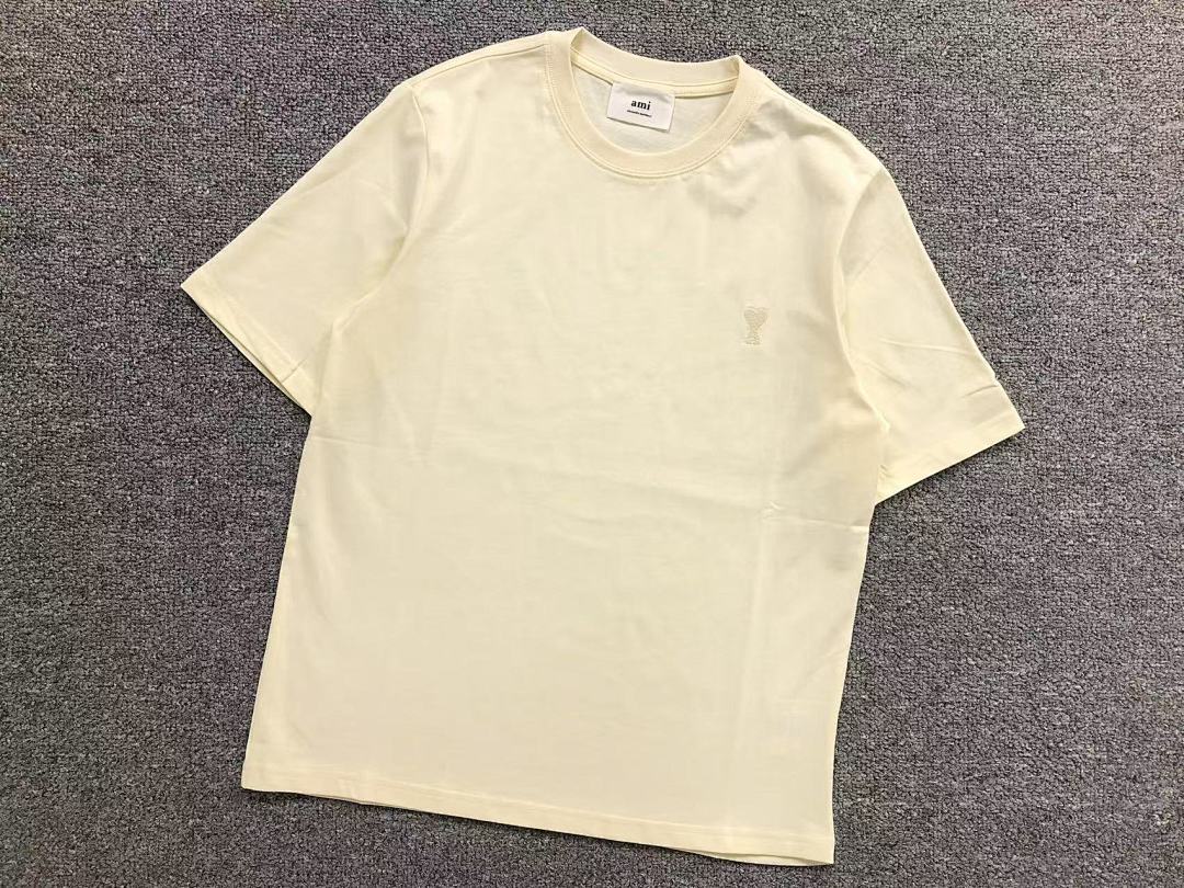 T-Shirts Ami Paris