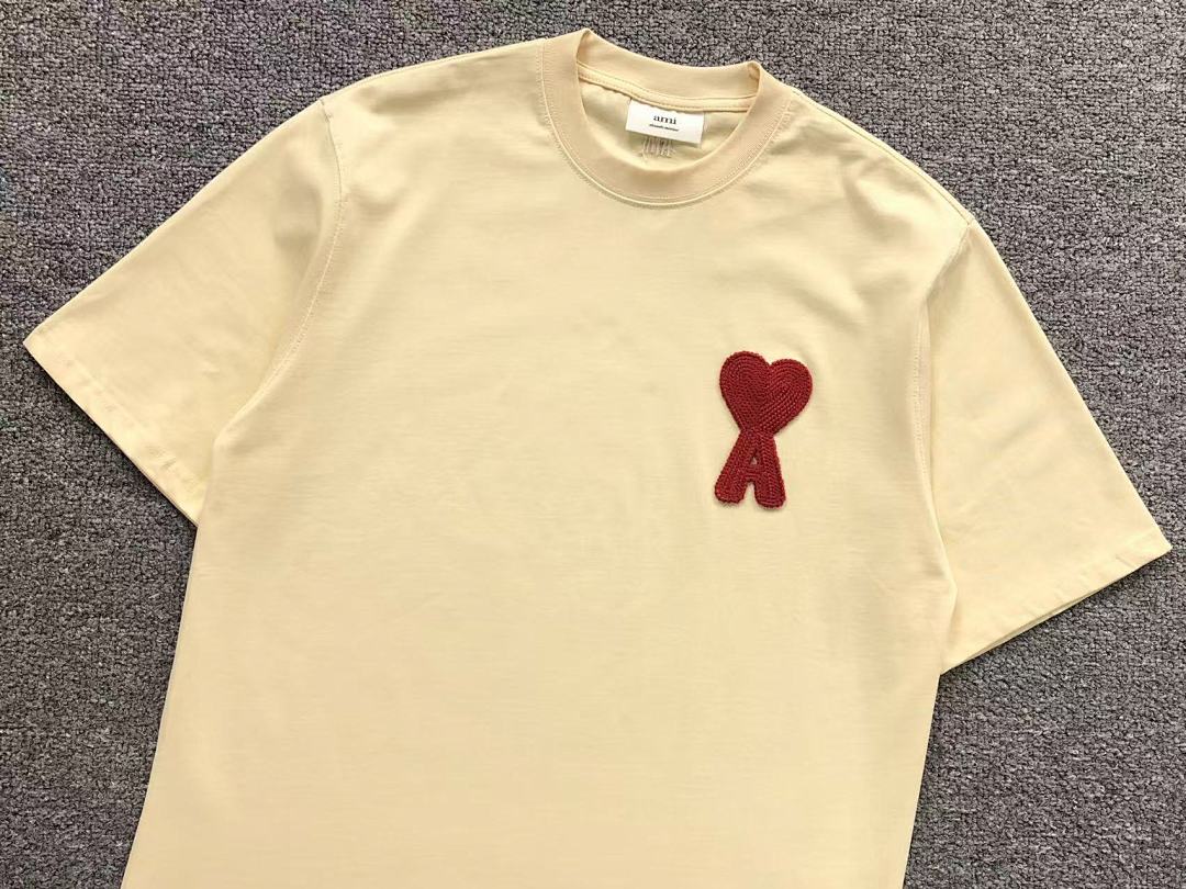 T-Shirts Ami Paris