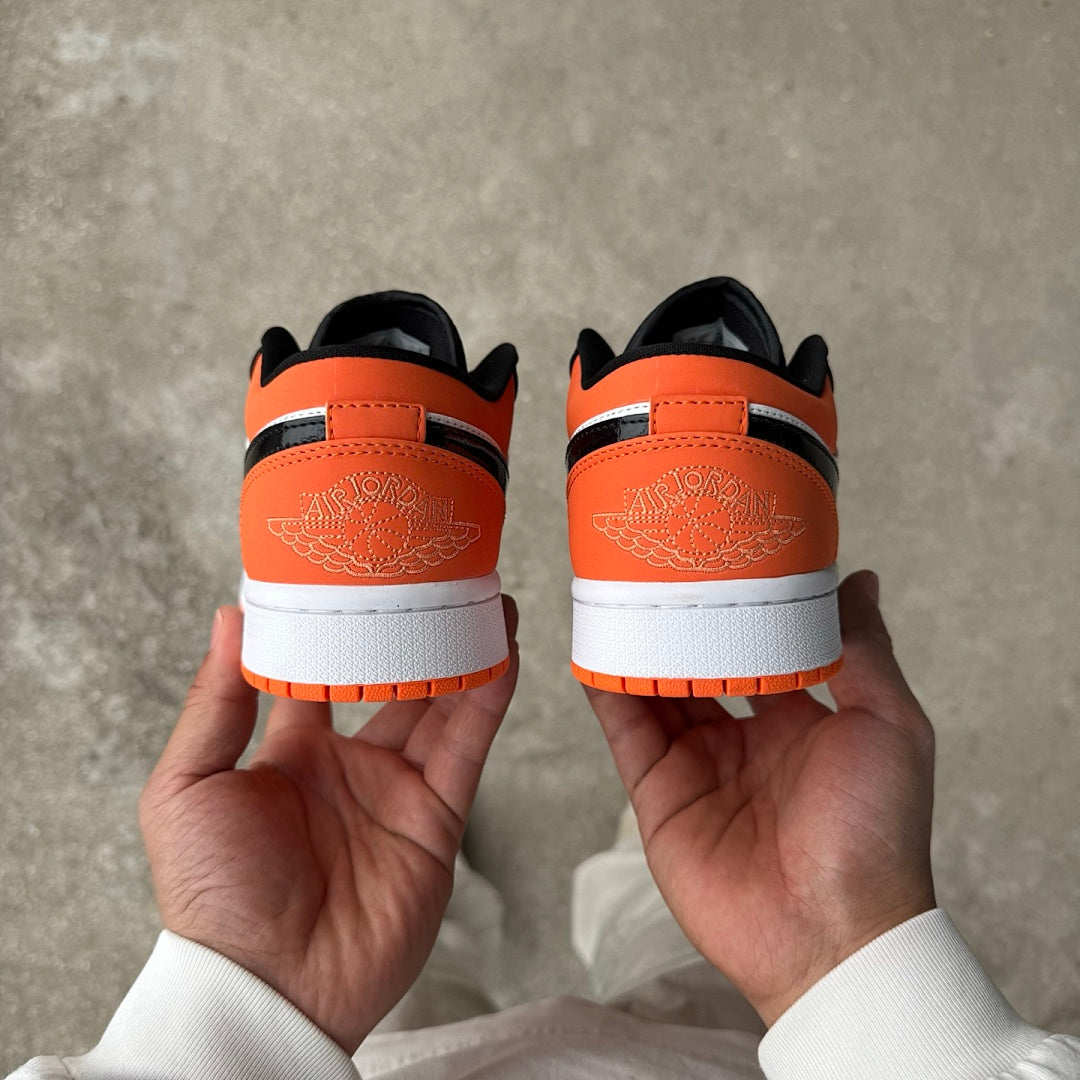 AJ1 Low