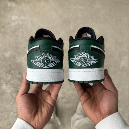 AJ1 Low