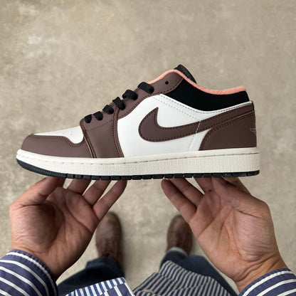 AJ1 Low SE Mocha Marrom