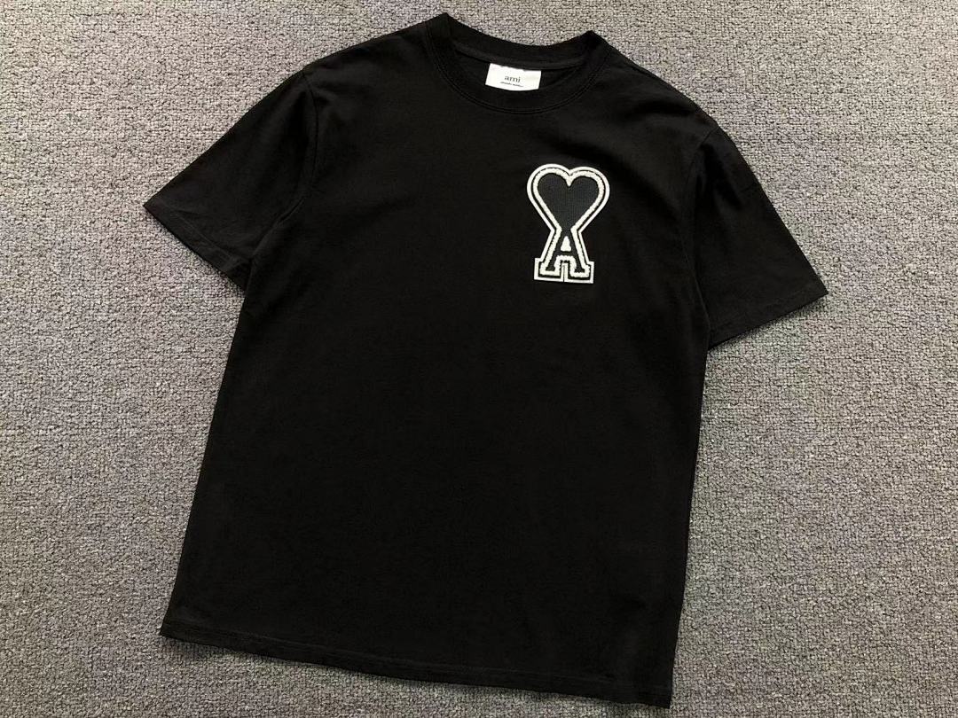 T-Shirts Ami Paris