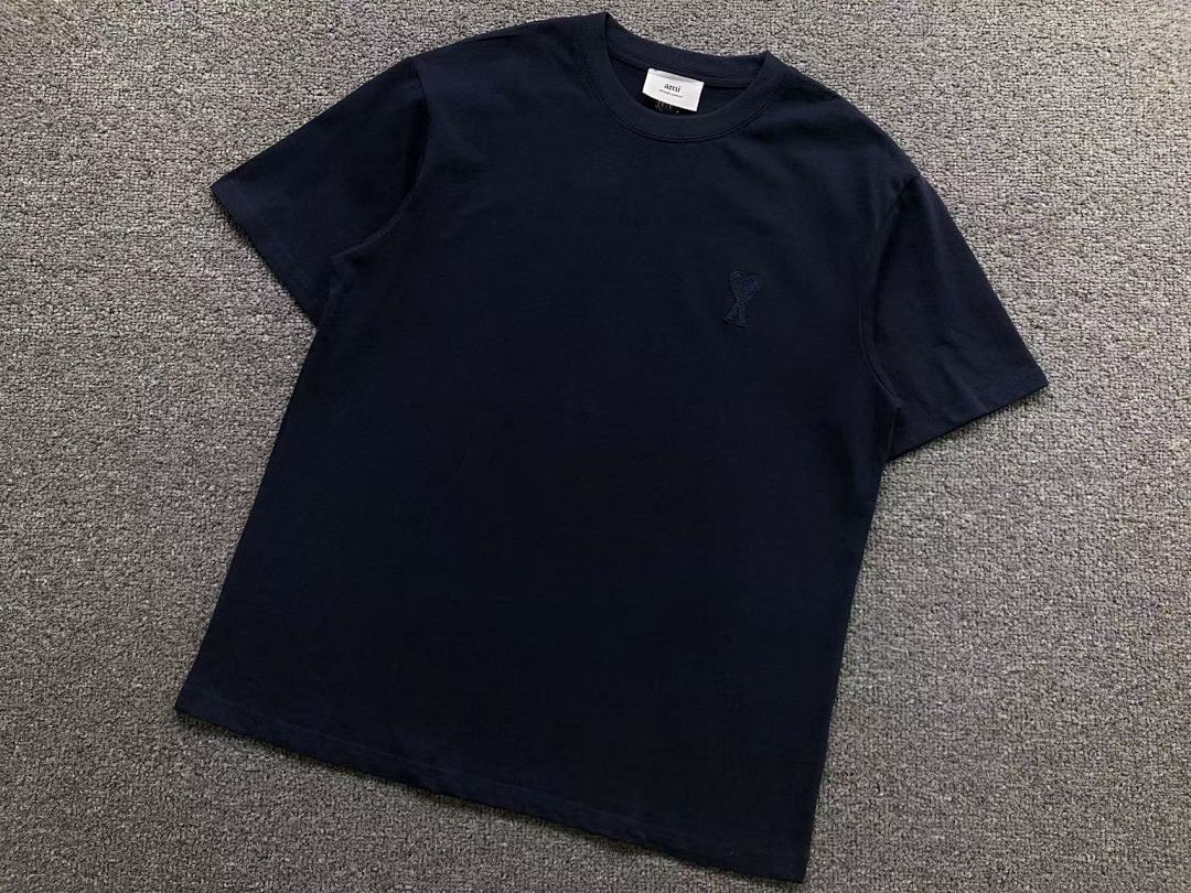 T-Shirts Ami Paris