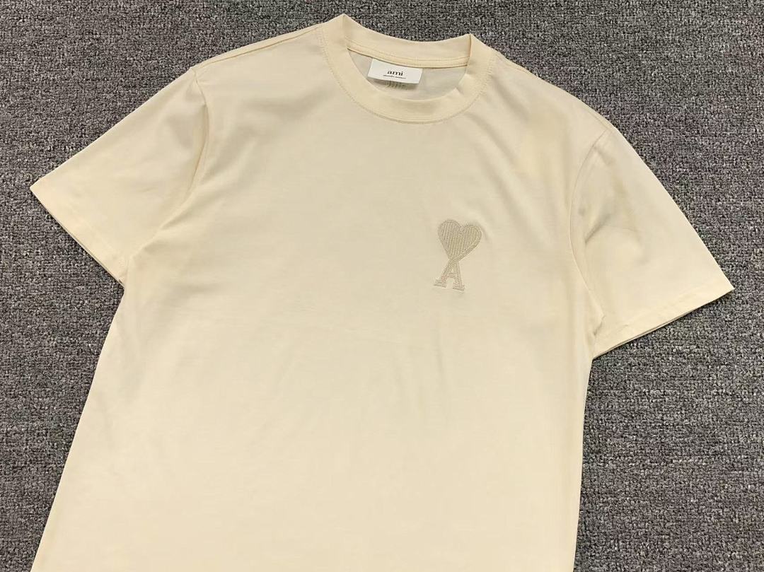 T-Shirts Ami Paris