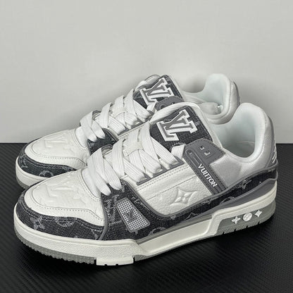 Aware Trainer Grey