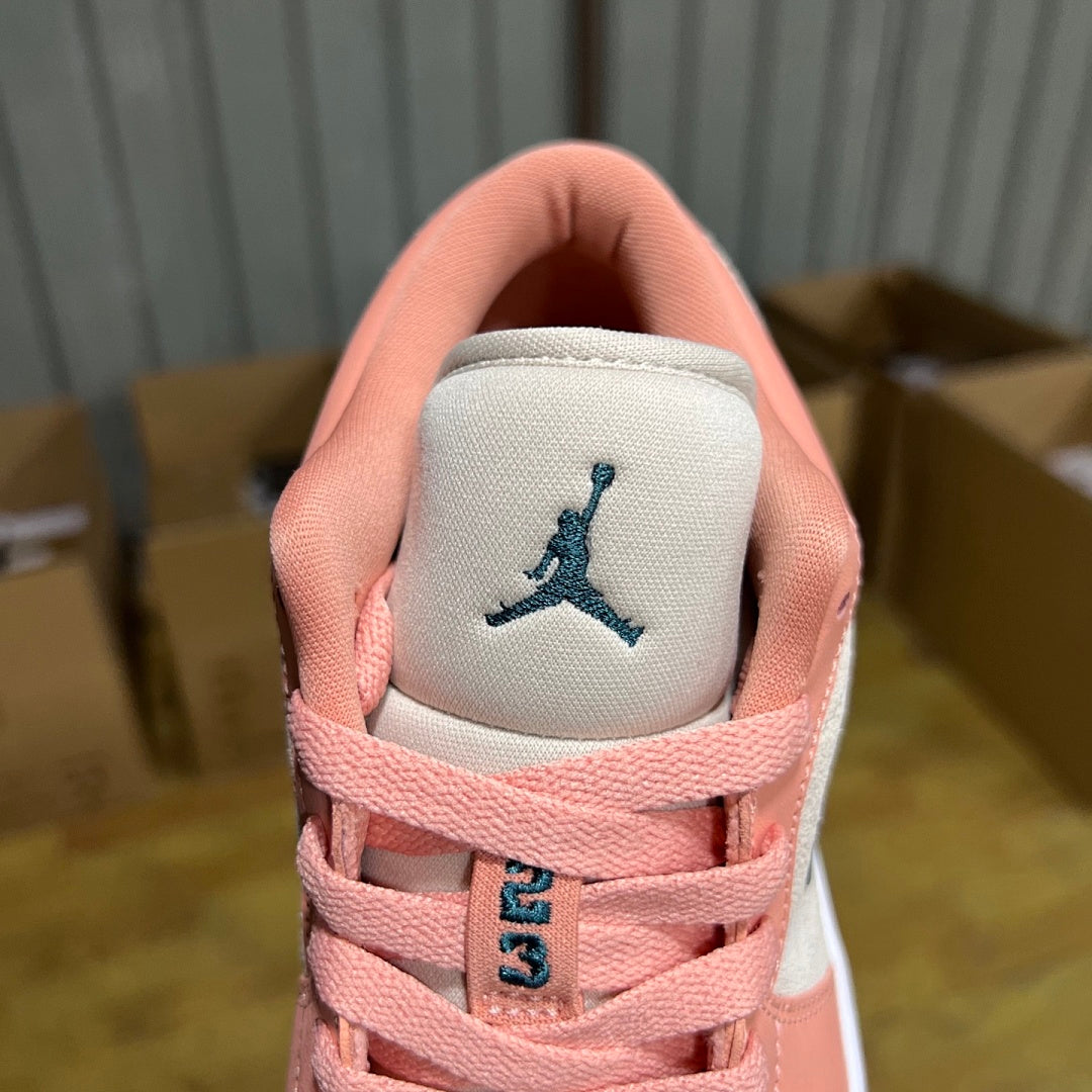 AJ1 Low Light Madder Root