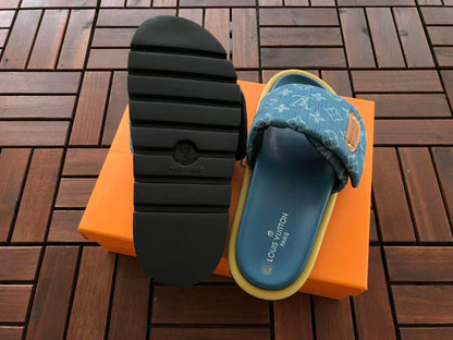 Chinelos Lv