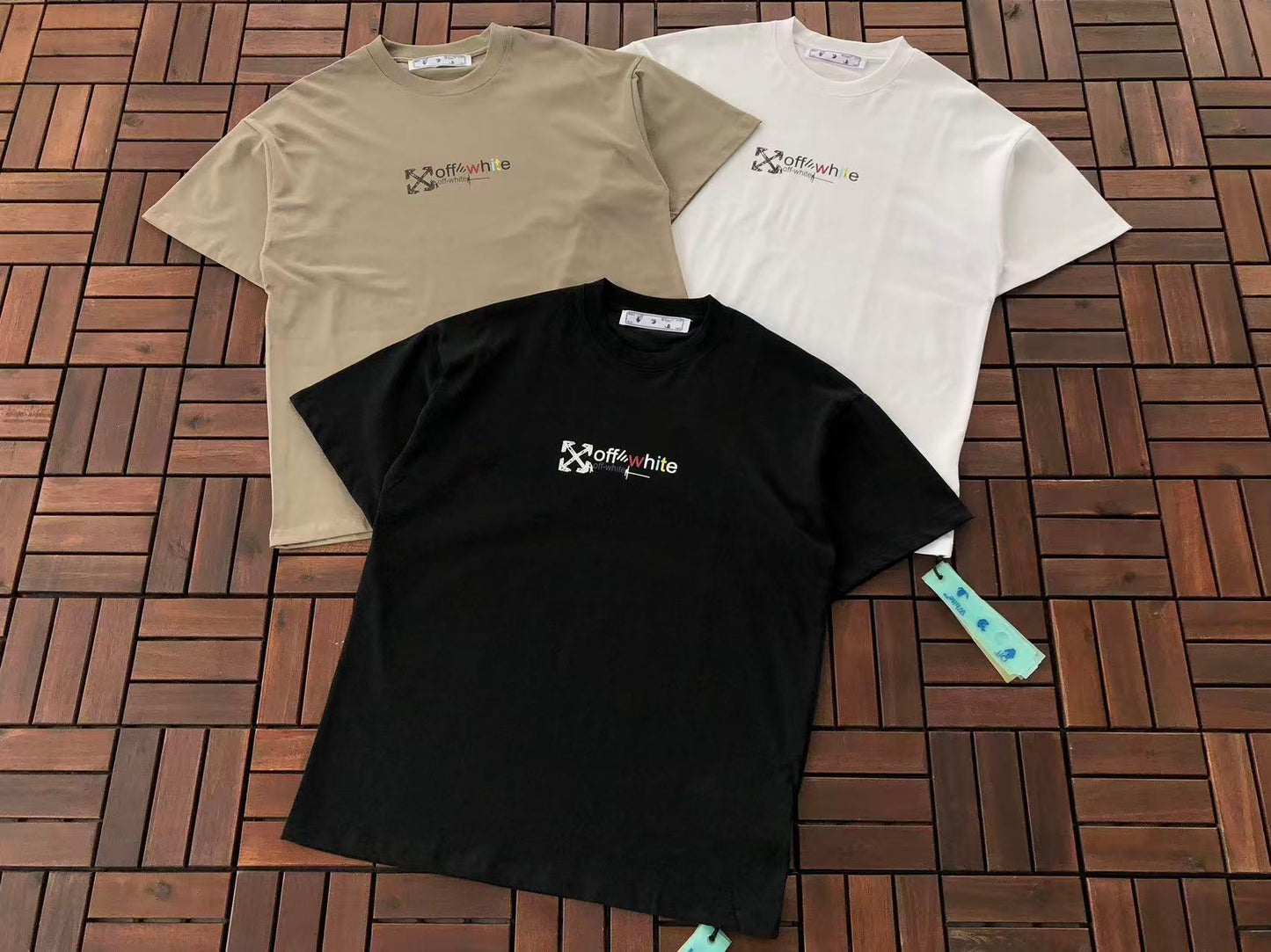 T-shirt Off