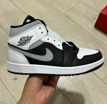 Air Jordan 1 Mid White Shadow