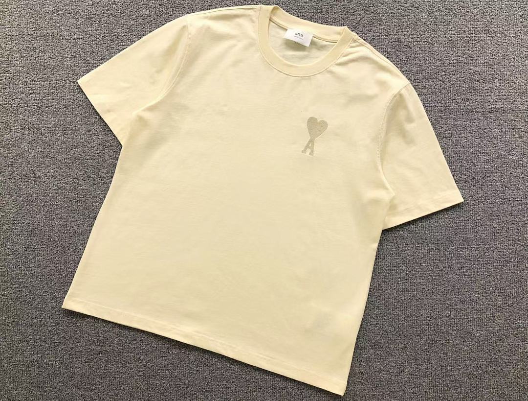 T-Shirts Ami Paris