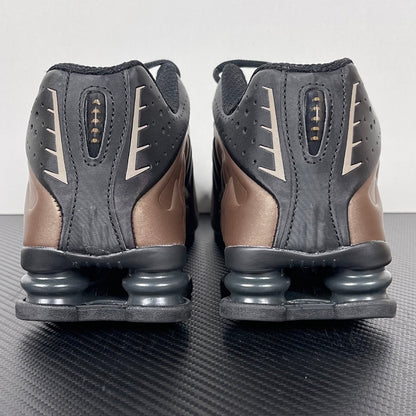 Shox R4 Martine Rose