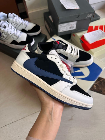 Travis Scott x Nike Air Jordan 1 Low OG SP"Midnight Blue"