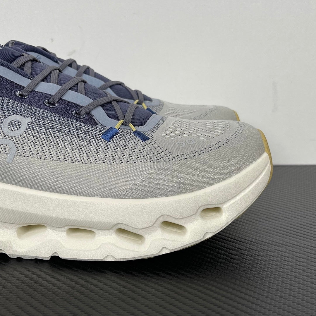 On Running Cloudtilt Remix Grey Fade
