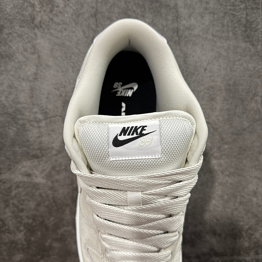 Dunk SB Pale Ivory