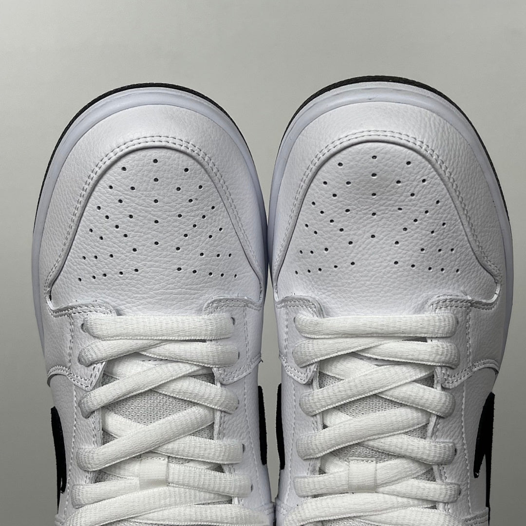 Low White and Black